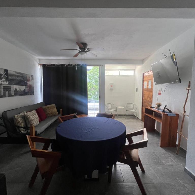 Centrico Departamento 201 - Apartamento de 2 dormitorios - 3