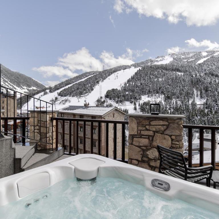 Luxury Ski Chalet Andorra - Appartement 2 Chambres avec Terrasse - 2