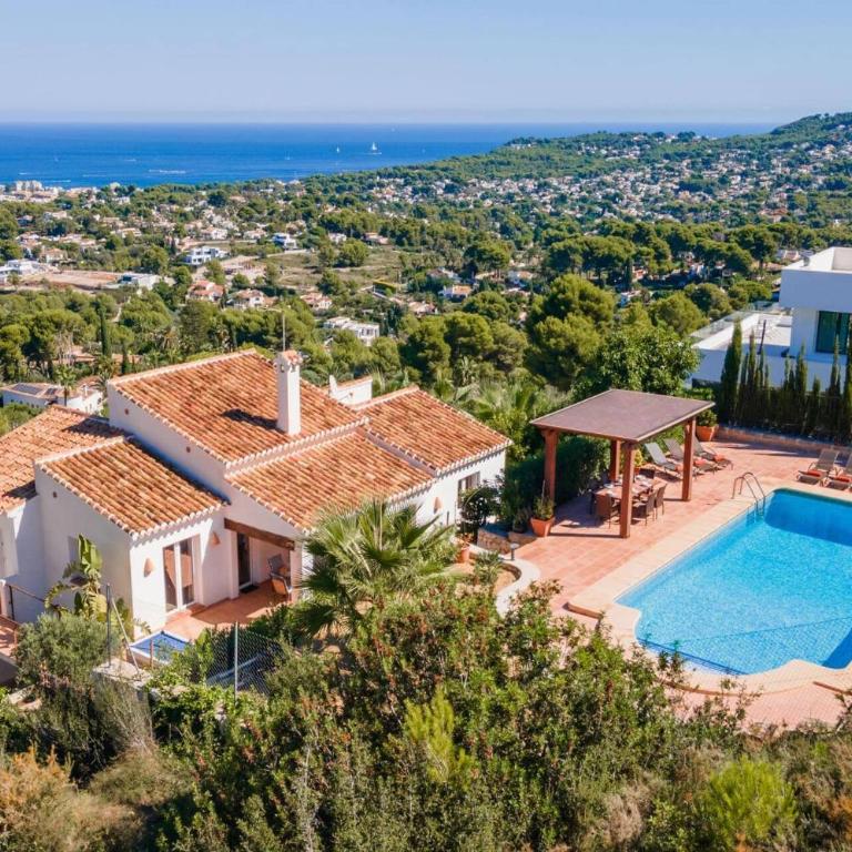Villa Balconet by Villa Plus - Villa - 1