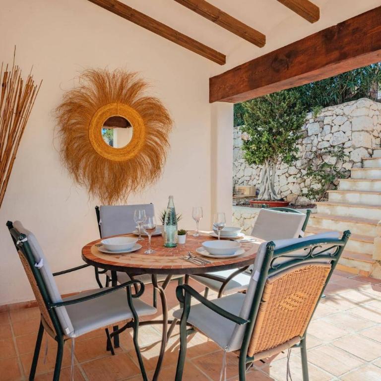 Villa Balconet by Villa Plus - Villa - 12