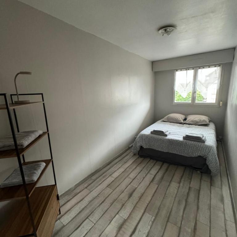 AZhome - Appartamento con 1 Camera da Letto - 3