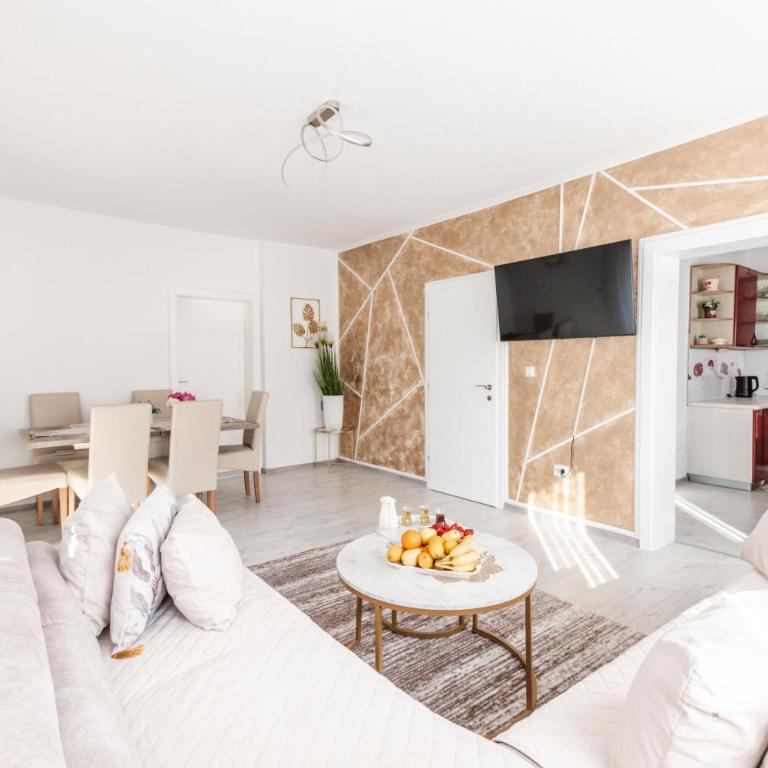 Holiday Home Ajna - Three-Bedroom House - 10