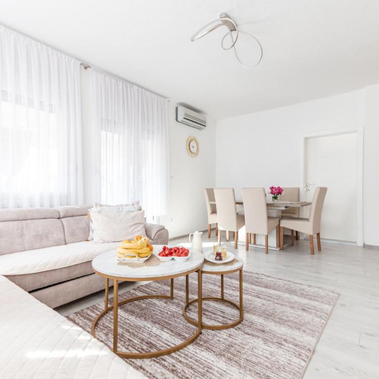 Holiday Home Ajna - Three-Bedroom House - 13