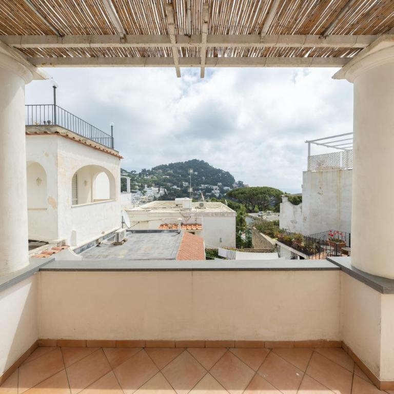 CapriGetaway - La Rosa Bianca - Two-Bedroom House - 8