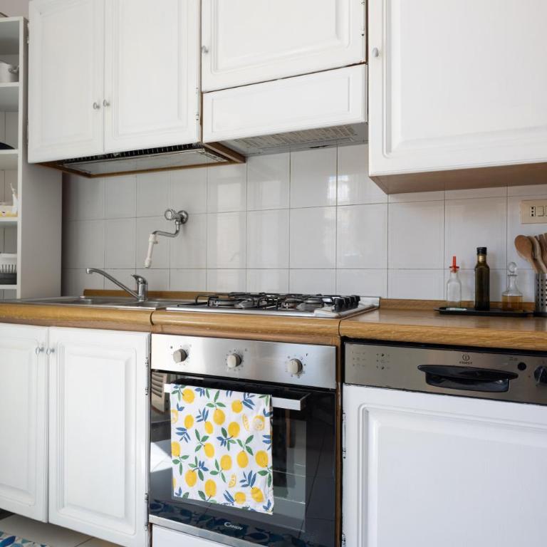 CapriGetaway - La Rosa Bianca - Two-Bedroom House - 31