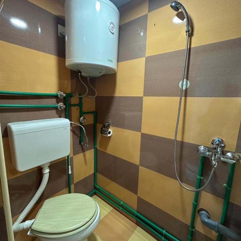 Dream 10 - One-Bedroom Apartment - 5