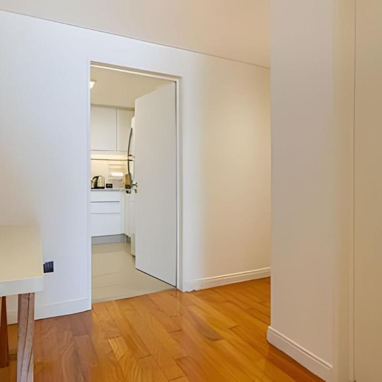 Dorrego Palace in Heart of Palermo Hollywood - Two-Bedroom Apartment - 22