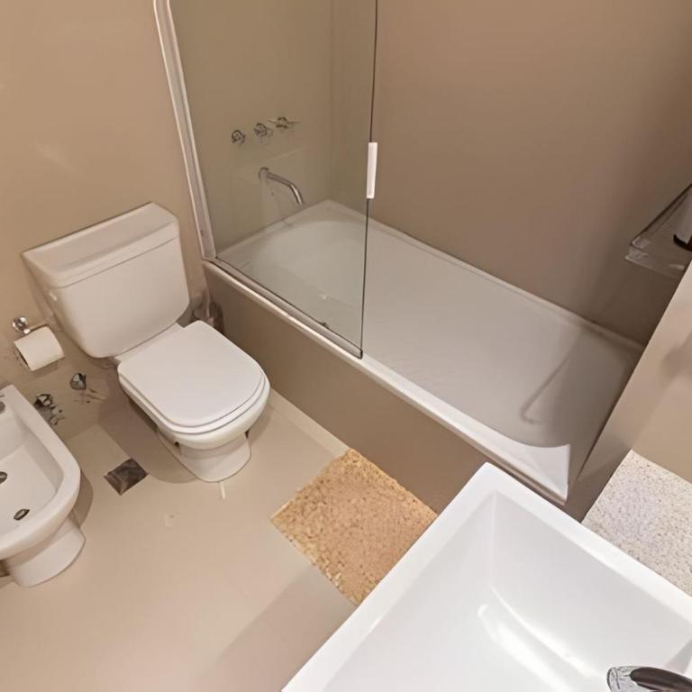 Dorrego Palace in Heart of Palermo Hollywood - Two-Bedroom Apartment - 40