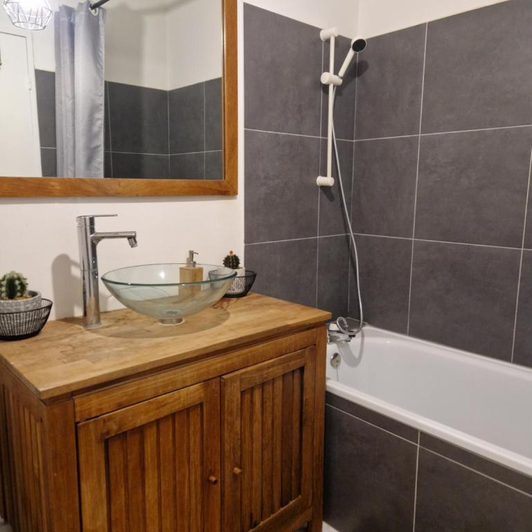 Appartement 37 m2 avec balcon - One-Bedroom Apartment - 5