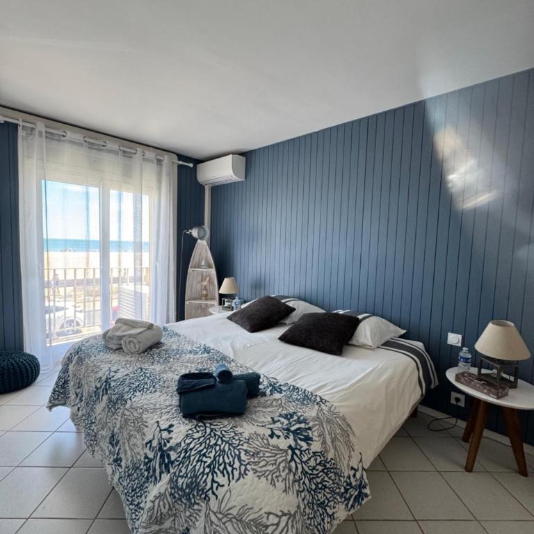 Front de mer 100m2 Vue magnifique, balcon, jardin, garage - Three-Bedroom Apartment - 3