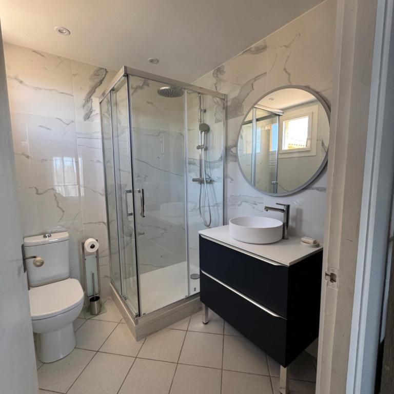 Front de mer 100m2 Vue magnifique, balcon, jardin, garage - Three-Bedroom Apartment - 7
