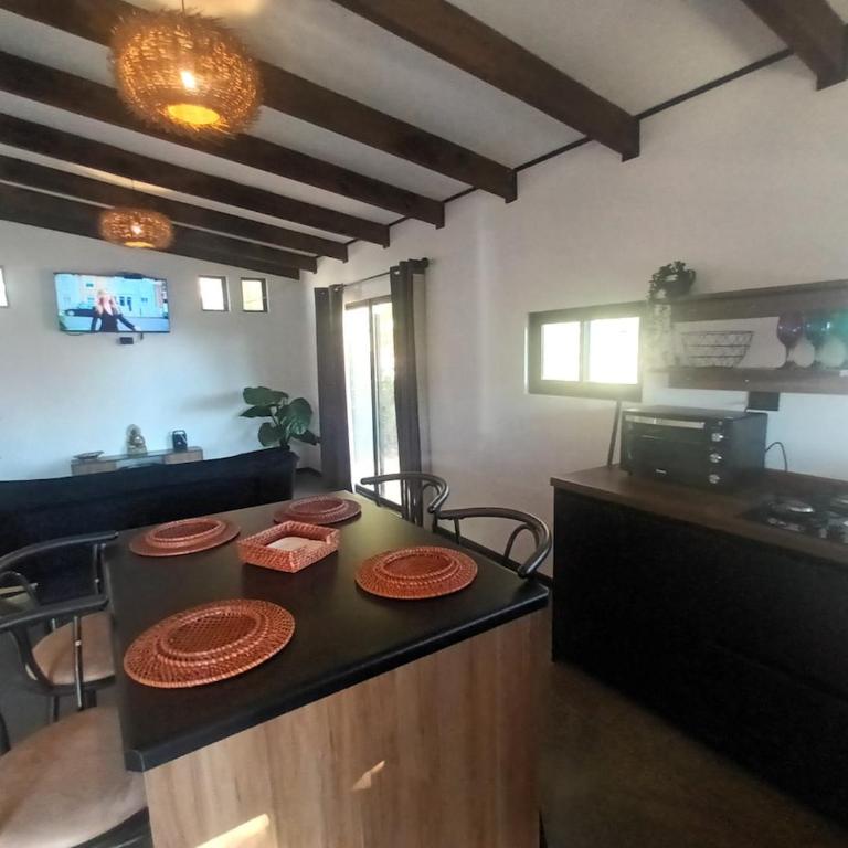 SirenaHouse, Casa a metros del Mar - Two-Bedroom House - 14