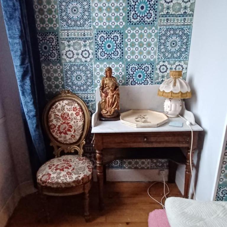 Chez Virginie - chambre du Bourg - Chambre Familiale avec Salle de Bains Privative - 21