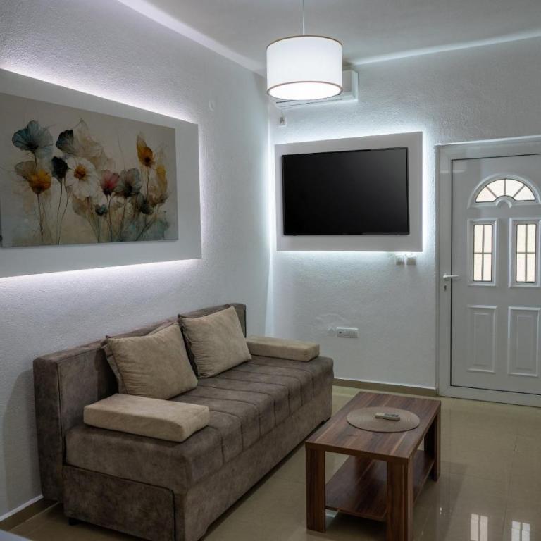 Montebello Inn apartments - Two-Bedroom Apartment - 6