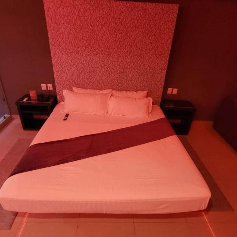 Motel Real de Queretaro - Standard Double Suite - 6