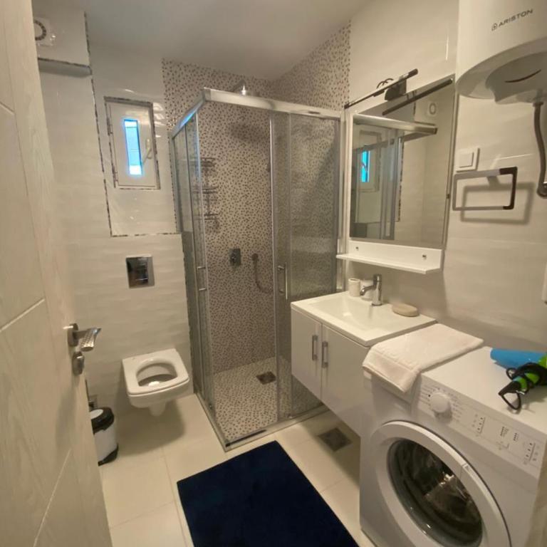 Ekaterina1-KS - Two-Bedroom Apartment - 10