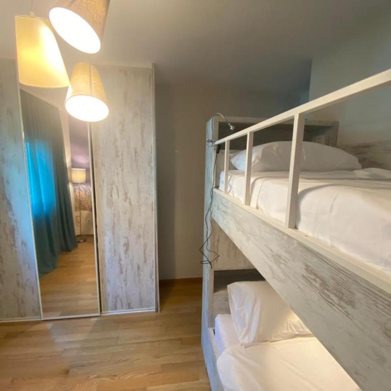 Ekaterina1-KS - Two-Bedroom Apartment - 12