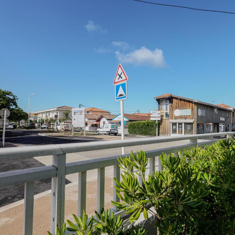 Appartement T2 idéal 2 personnes-150 m de la plage - Appartement 1 Chambre - 22