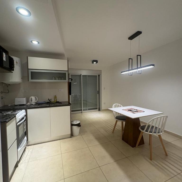 3 De Febrero - Apartamento de 1 dormitorio - 1