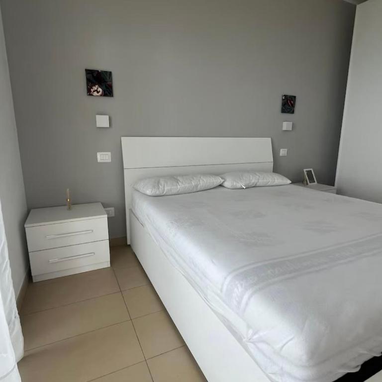 Vista Mozzafiato Golfo di Vasto - Appartamento con 1 Camera da Letto - 10