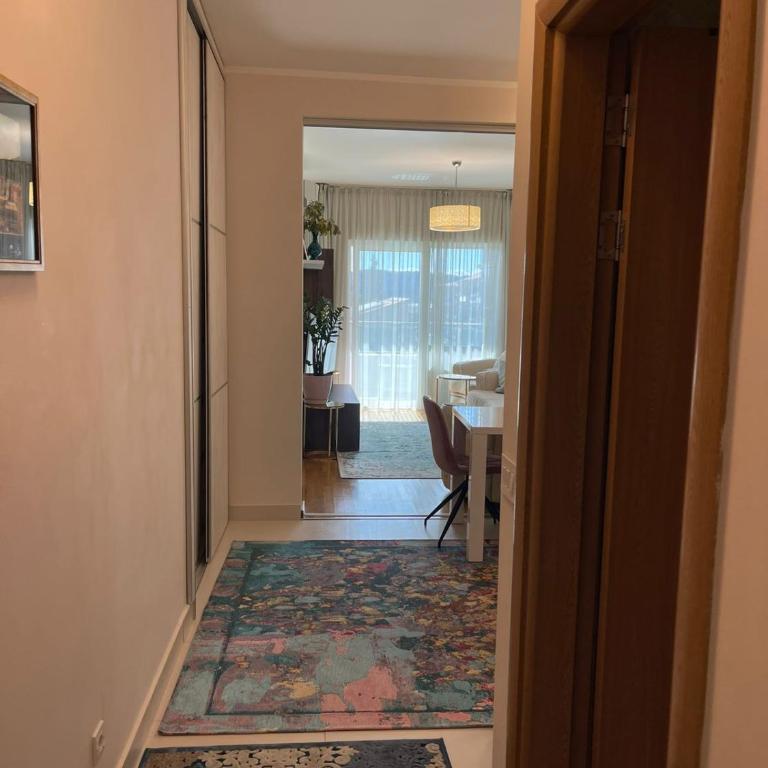 Ekaterina2BD - One-Bedroom Apartment - 2