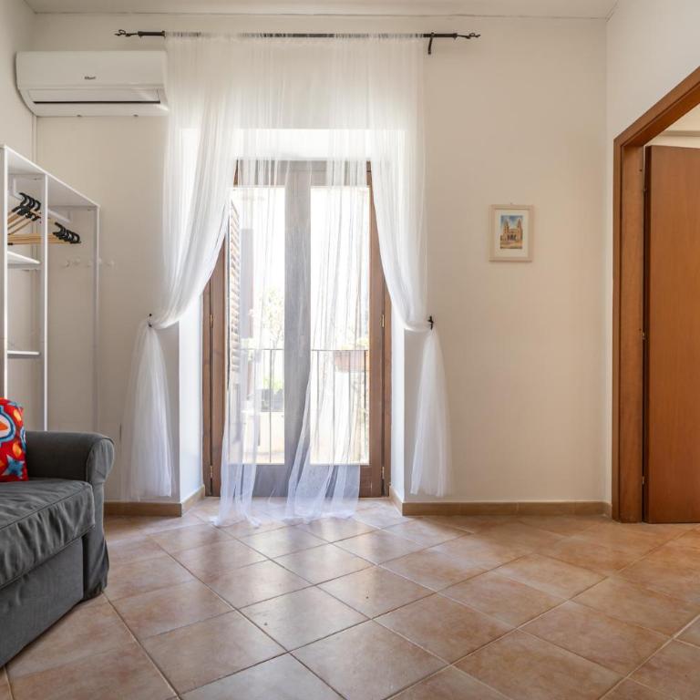 The Cathedral's Hideaway - Casa Giusino - Appartamento con Balcone - 6