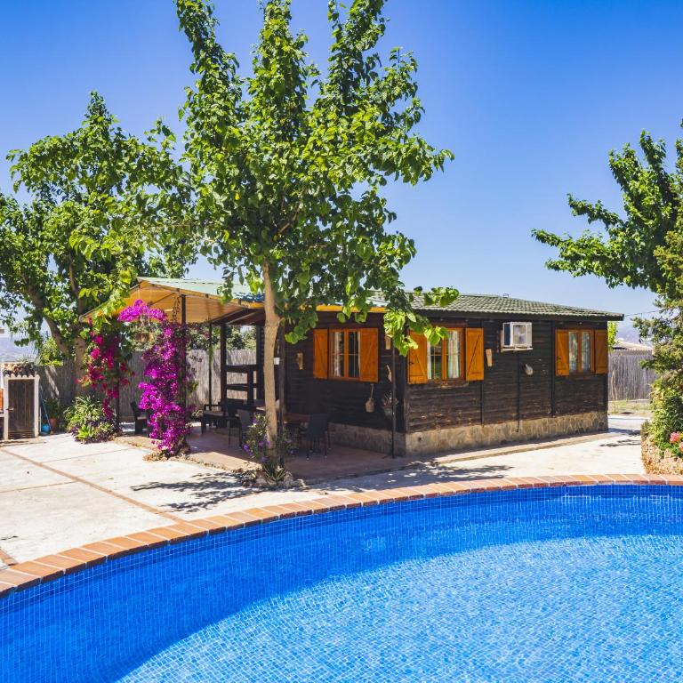Cubo's Finca la Rosa del Zangano - Three-Bedroom House - 8