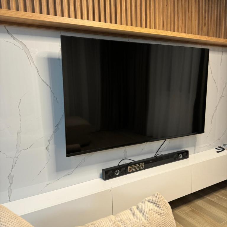 Ekaterina3VA - Two-Bedroom Apartment - 27