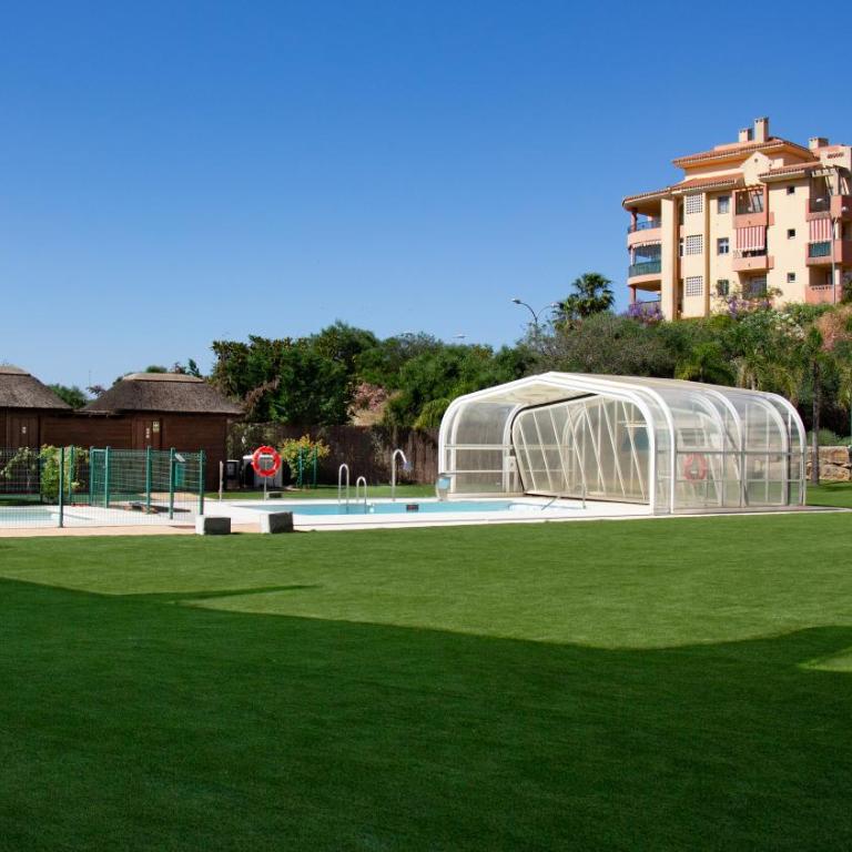 Apartment with nice Views, Pool & Parking - Apartamento de 2 dormitorios - 33