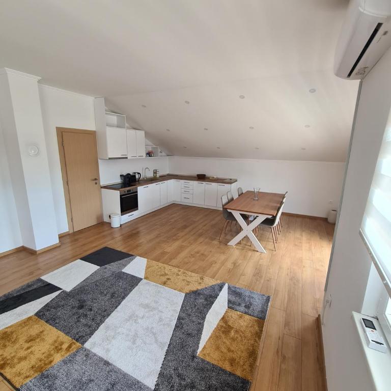 Apartman Luka - Apartman sa 3 Spavaće Sobe - 4