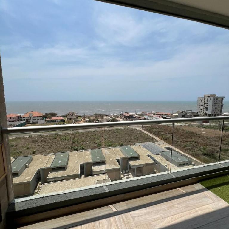 De Luxe acogedor con vistas al Mar y Atardeceres - Two-Bedroom Apartment with Balcony and Sea View - 36
