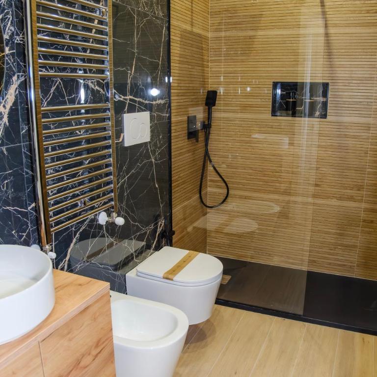 Futura Guest House - Triple Room with Private Bathroom - 2
