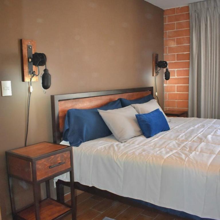 Departamentos exclusivos, equipados y amueblados en Torre Barrio Vergel - Two-Bedroom Apartment with Balcony - 20