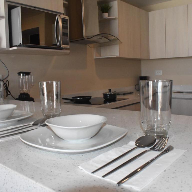Departamentos exclusivos, equipados y amueblados en Torre Barrio Vergel - Two-Bedroom Apartment with Balcony - 9