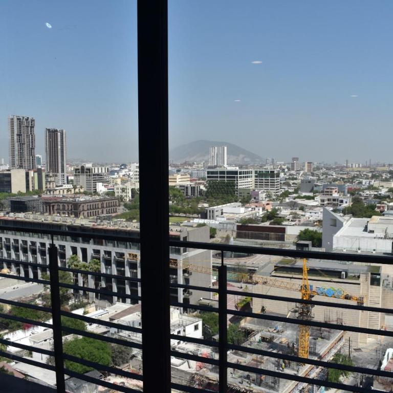 Departamentos exclusivos, equipados y amueblados en Torre Barrio Vergel - Two-Bedroom Apartment with Balcony - 7