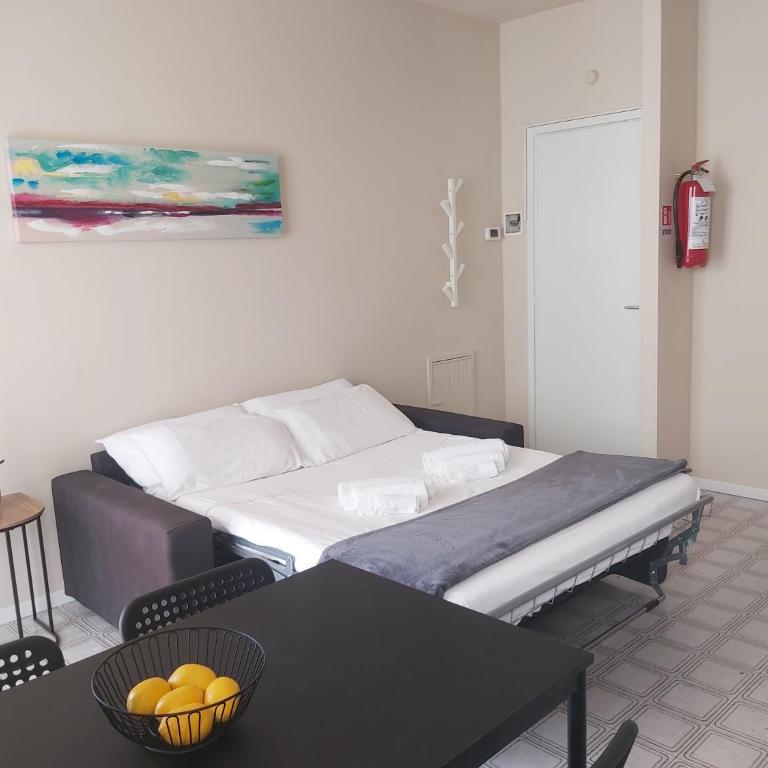 I Limoni Bilocale in residence con piscina - One-Bedroom Apartment - 9