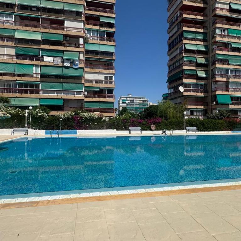 Apartamento en Cabo de las Huertas con vistas y piscina By Turihome - Two-Bedroom Apartment - 9