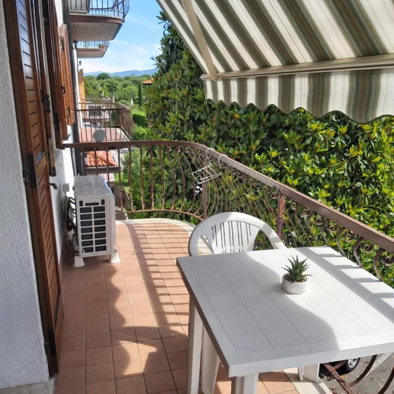 I Limoni Bilocale in residence con piscina - One-Bedroom Apartment - 14
