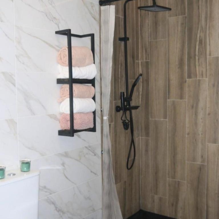 Loft Llum Valencia - One-Bedroom Apartment - 49