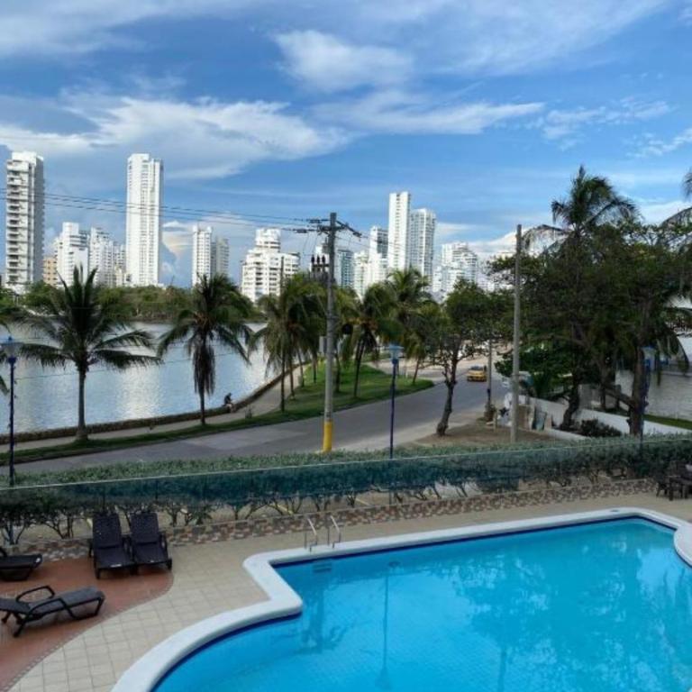 2habs 4camas dobles Hermosa vista - Apartamento de 2 dormitorios con vistas al mar - 3