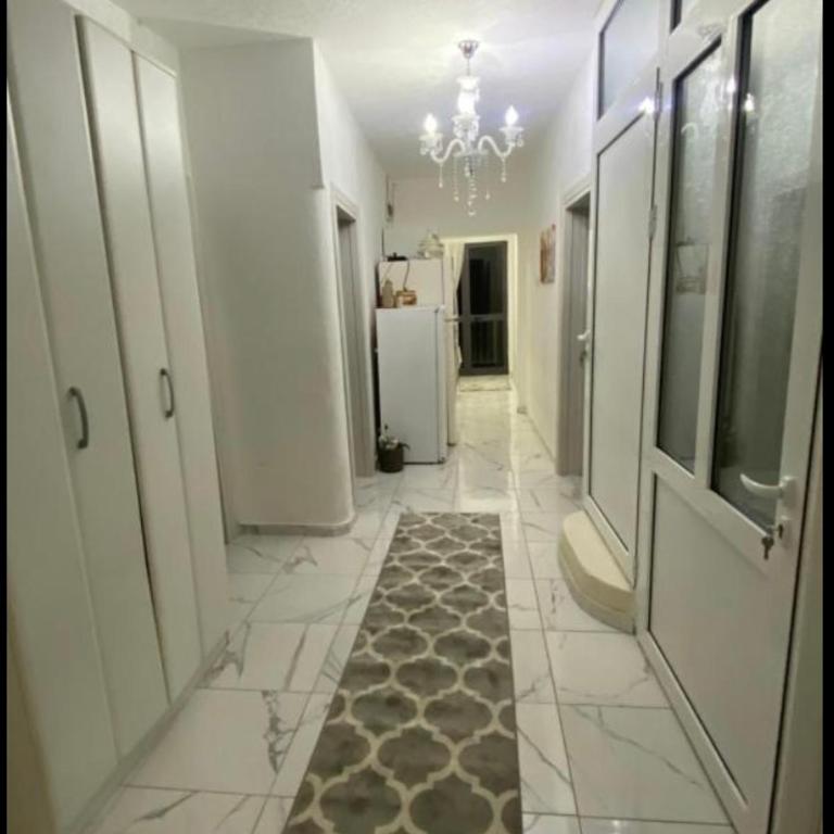 Royal View Apartments - One-Bedroom Apartment - 1