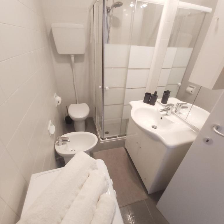 I Limoni Bilocale in residence con piscina - One-Bedroom Apartment - 10