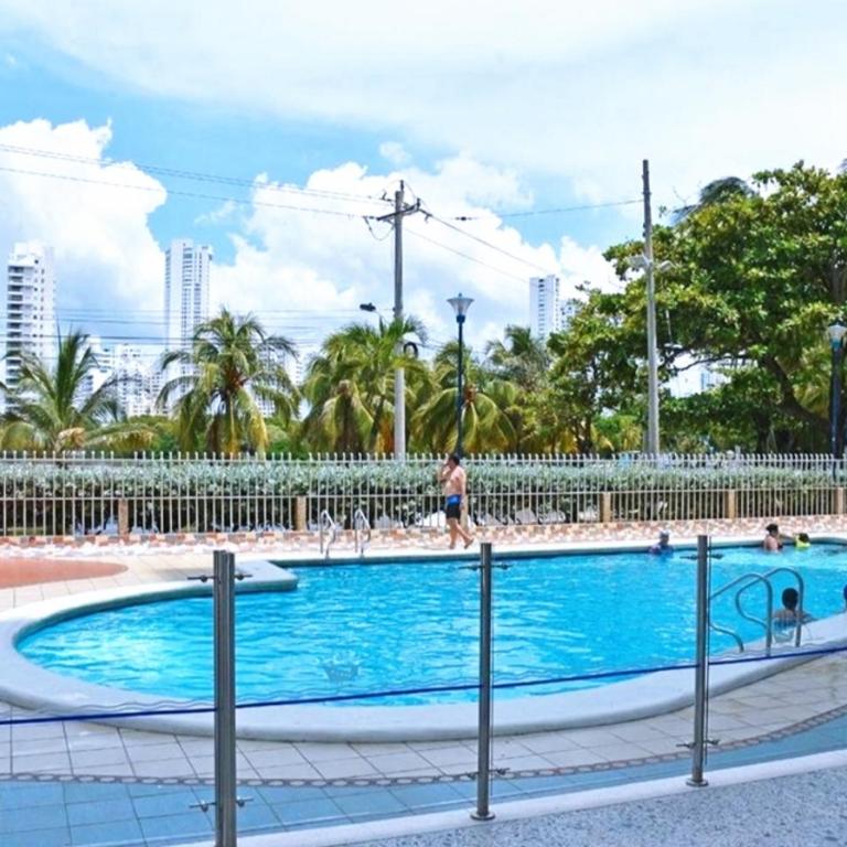 2habs 4camas dobles Hermosa vista - Apartamento de 2 dormitorios con vistas al mar - 18