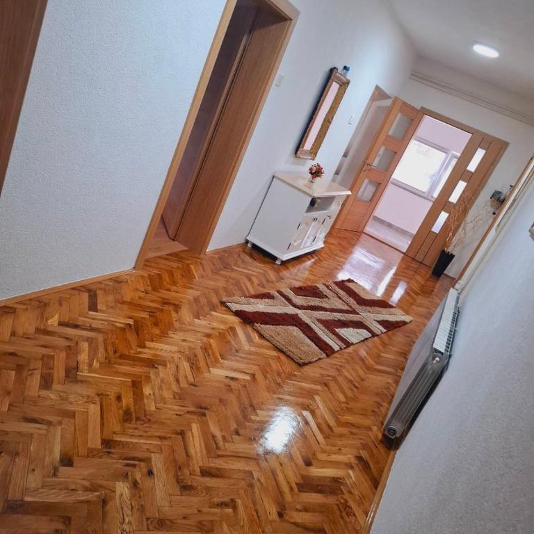 Uma - Villa - Beach Front - 9