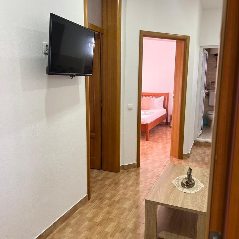 Halili Apartments - Apartman sa 2 Spavaće Sobe i Terasom - 13