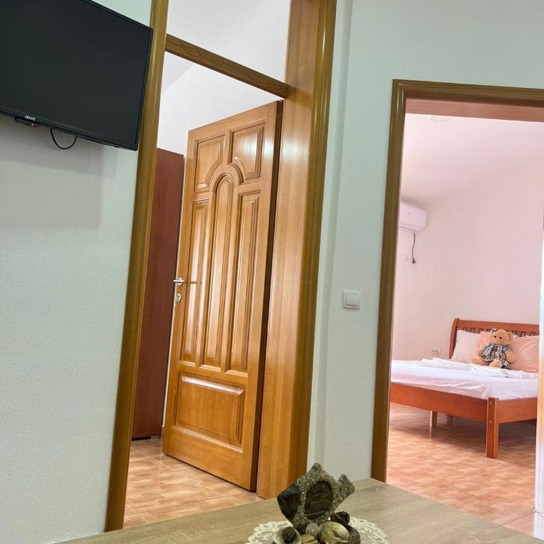Halili Apartments - Apartman sa 2 Spavaće Sobe i Terasom - 11