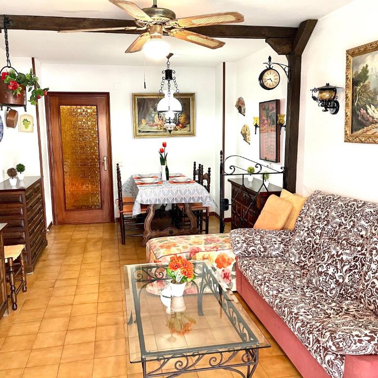 VISTAS PLAYA y CLIMATIZADO - Apartamento de 2 dormitorios - 23