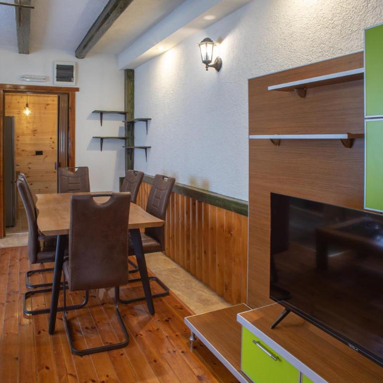 Quiet City Apartments - Two-Bedroom Apartment - 4