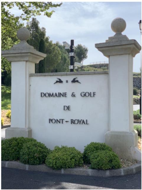 Appartement de charme sur le domaine de Pont Royal à Mallemort, en rez-de-jardin avec terrasse & piscine et vue sur le Golf - Appartement 1 Chambre - 32