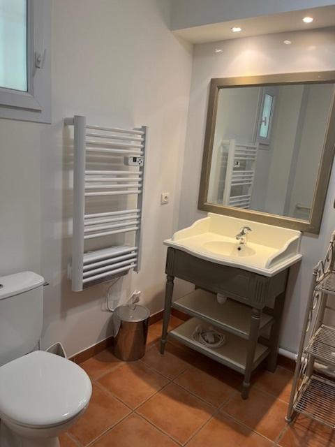 Appartement de charme sur le domaine de Pont Royal à Mallemort, en rez-de-jardin avec terrasse & piscine et vue sur le Golf - Appartement 1 Chambre - 33